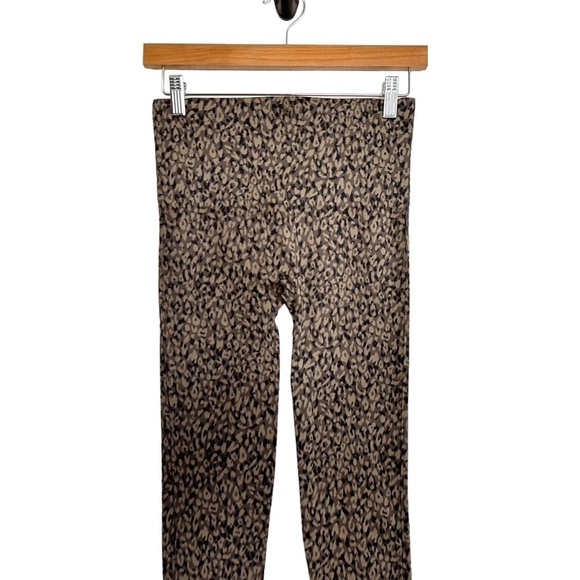 SPANX Look at Me Now Seamless Animal Print Leggings Sz Medium Brown Black FL3515 - Picture 5 of 10